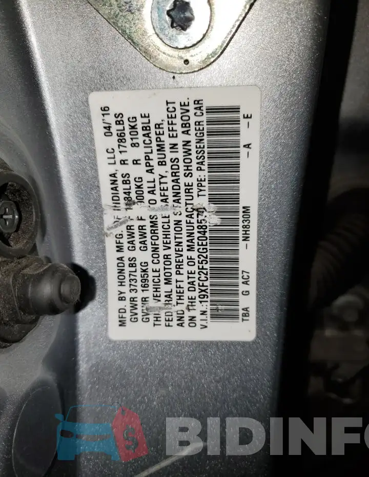 19XFC2F52GE048570 Photo# 12