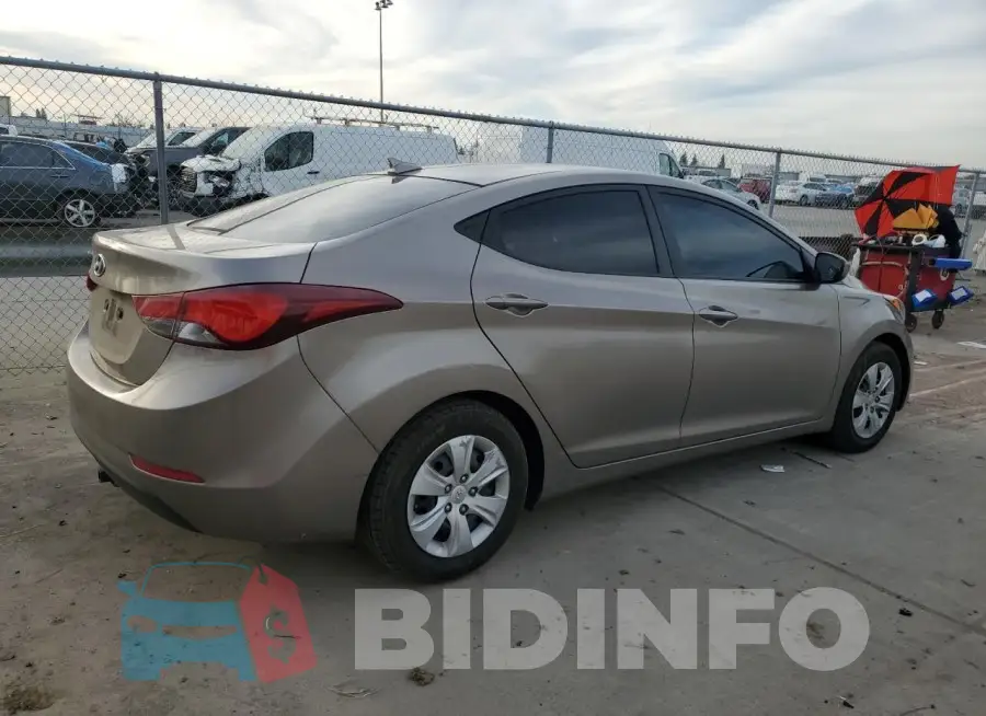 5NPDH4AE6GH772463 Photo# 3