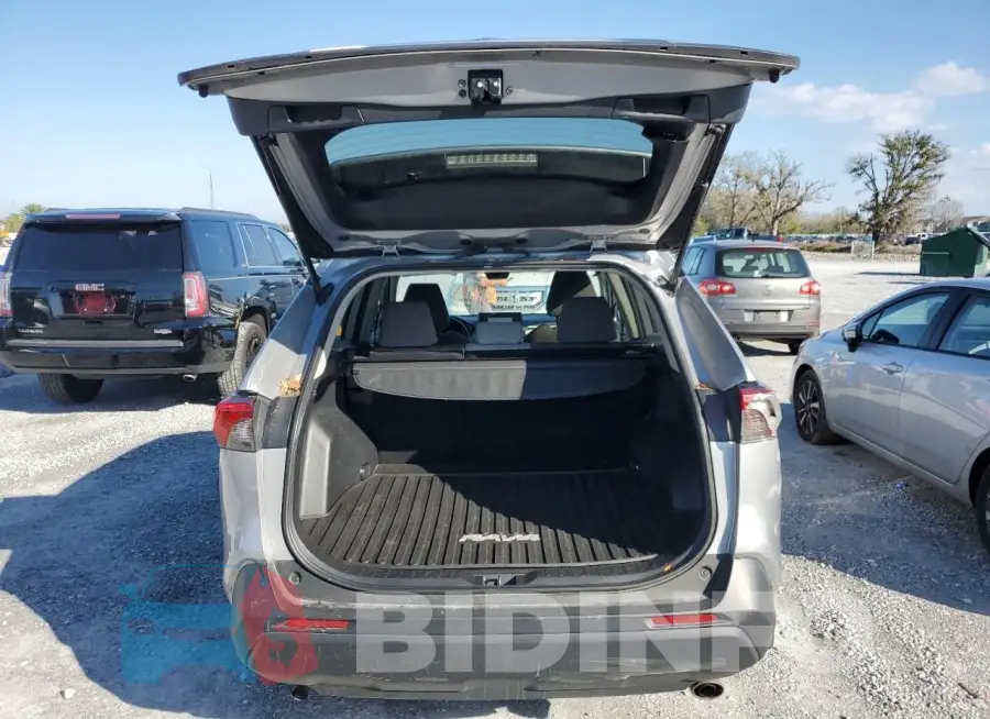 2T3P1RFV6LW140041 Photo# 6