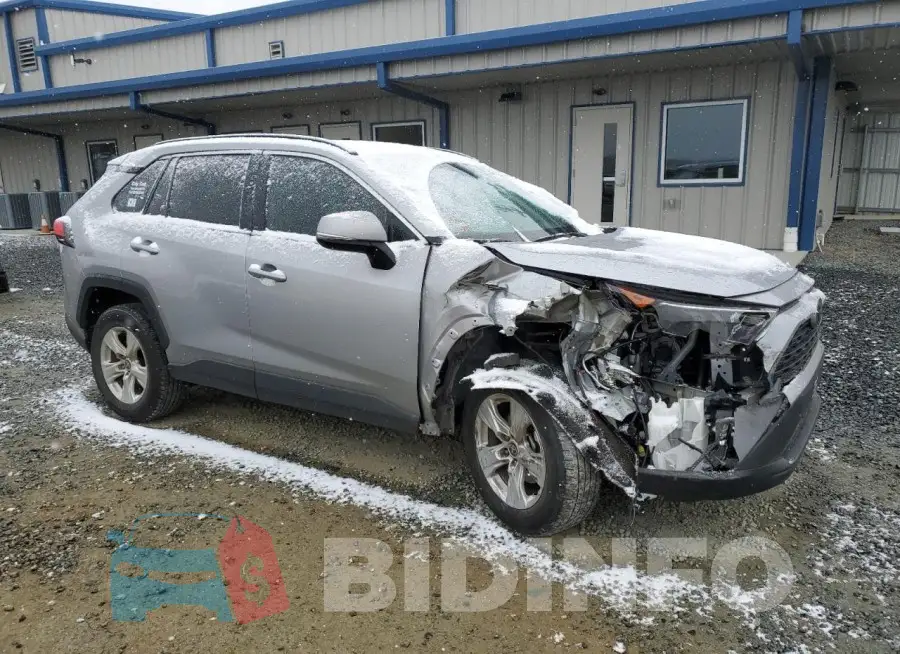 2T3W1RFV6MC118670 Photo# 4