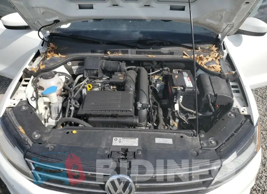 3VW2B7AJ1JM261460 Photo# 11