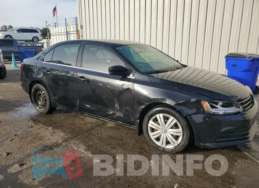 3VW2B7AJ4HM221500 Photo# 4