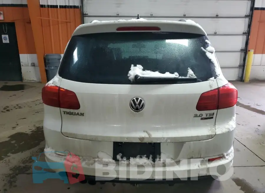 WVGLV7AX2HW503701 Photo# 6
