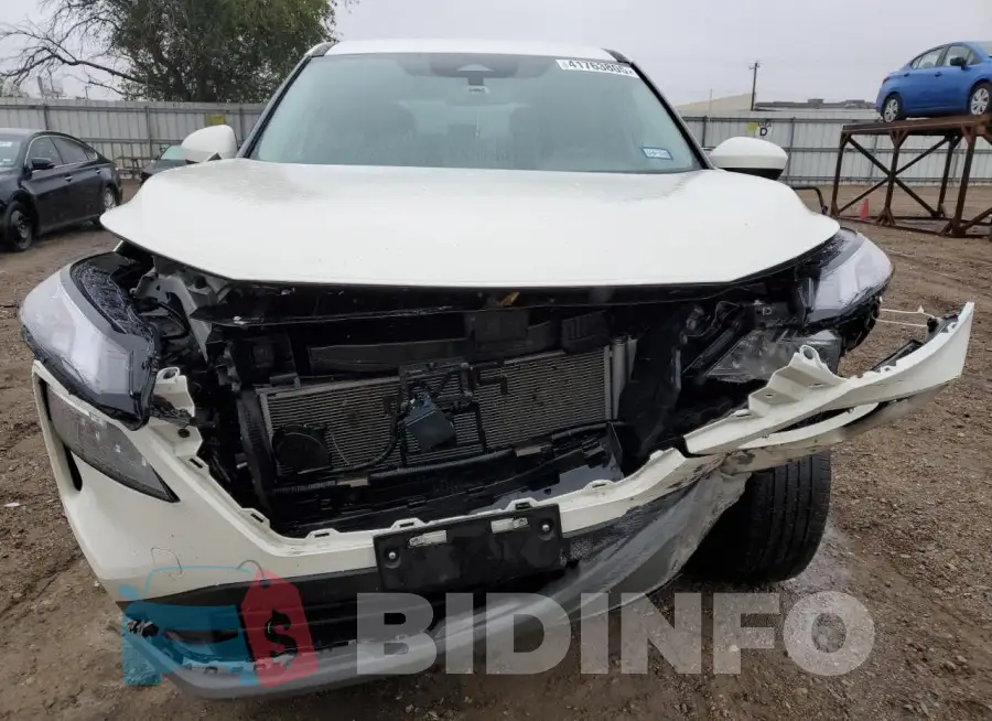 JN8BT3BA8PW413027 Photo# 5