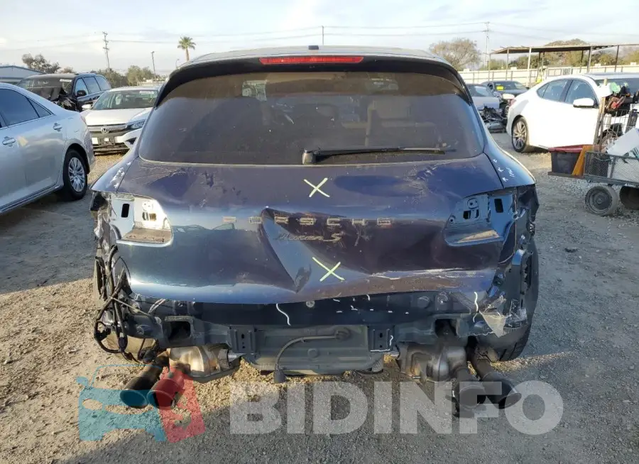 WP1AB2A52GLB58335 Photo# 6