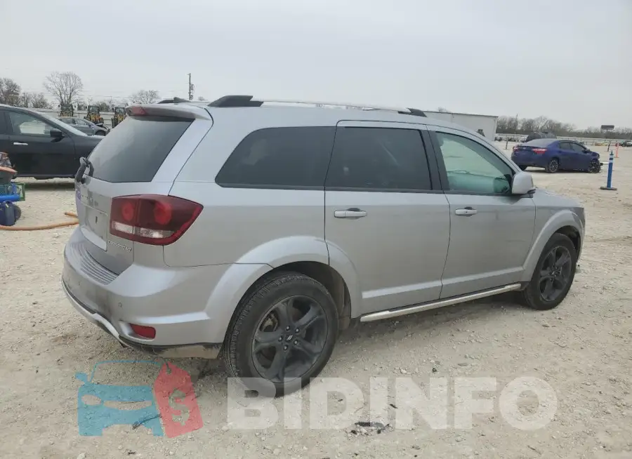 3C4PDCGB6LT267372 Photo# 3
