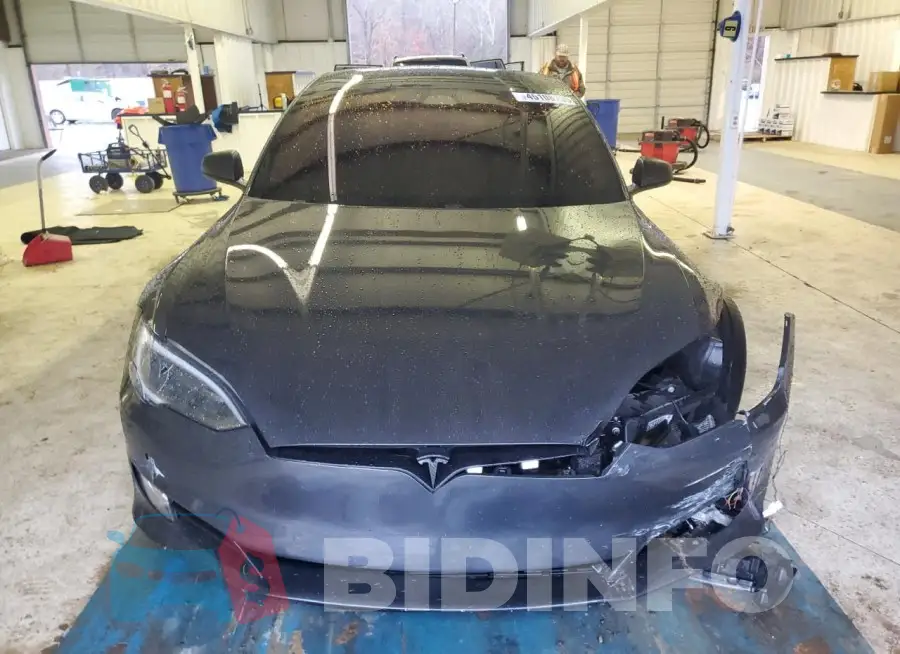 5YJSA1E42JF245893 Photo# 5