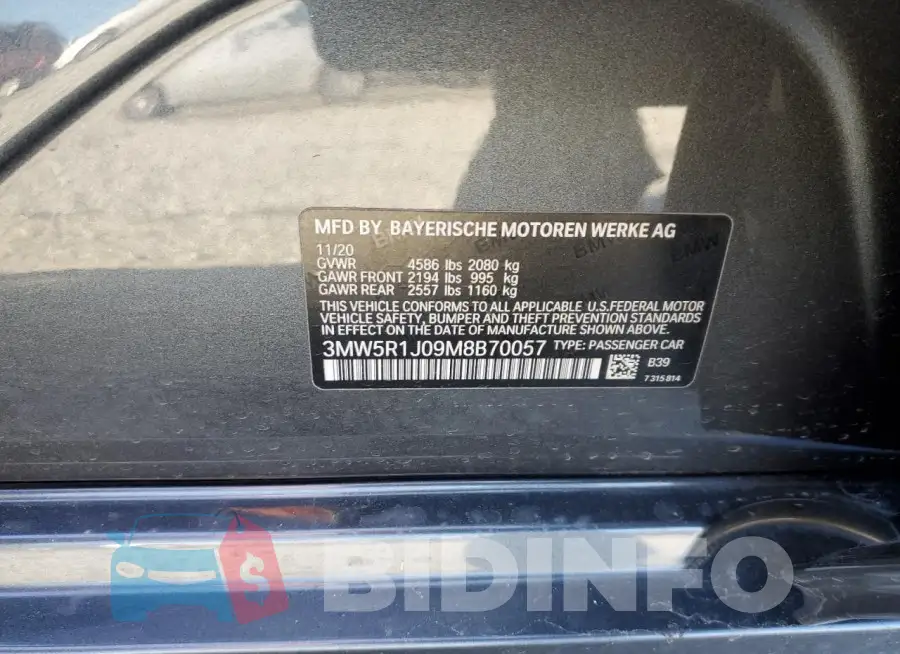 3MW5R1J09M8B70057 Photo# 12