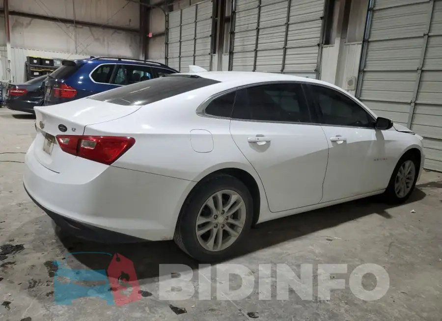 1G1ZD5ST6JF256070 Photo# 3