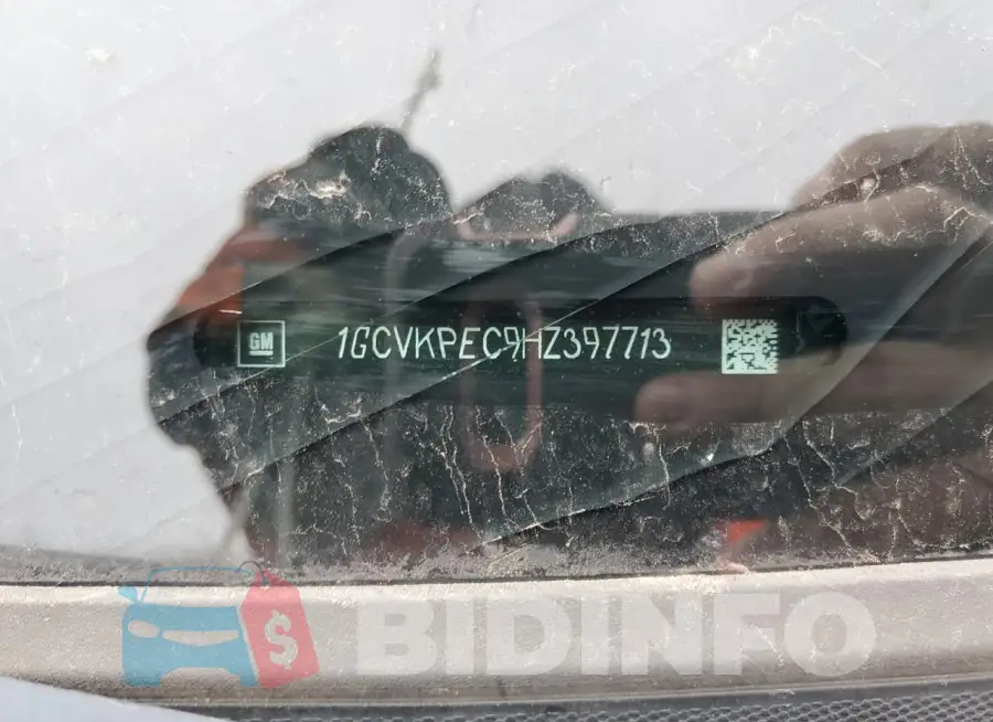1GCVKPEC9HZ397713 Photo# 12