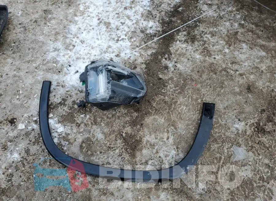 1GNEVKKWXPJ131582 Photo# 13