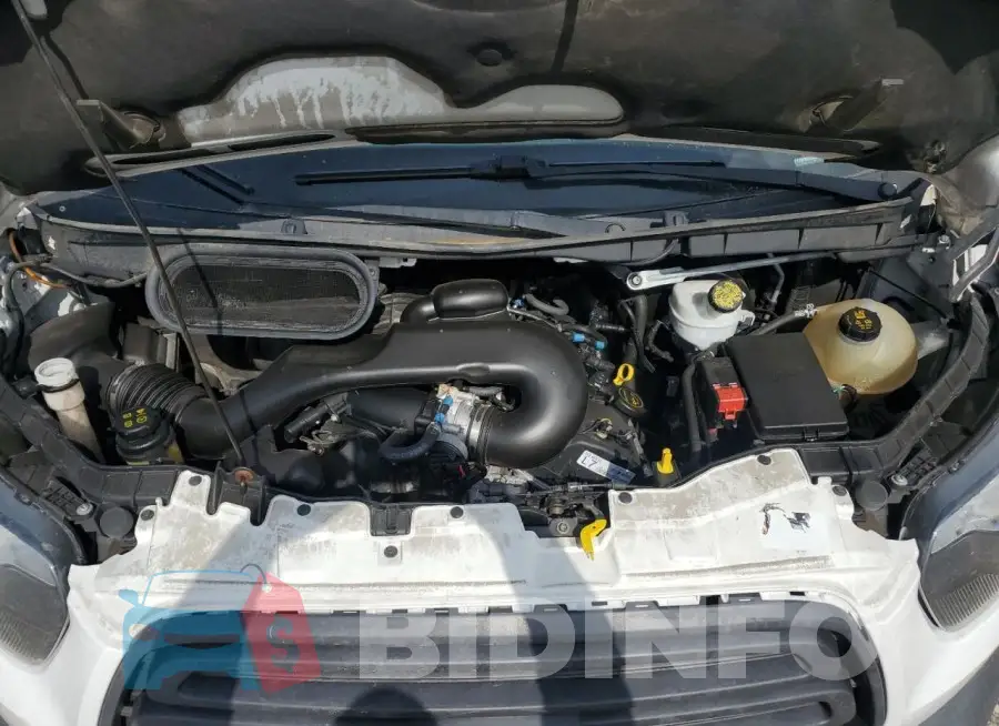 1FBZX2YM1JKA37915 Photo# 12