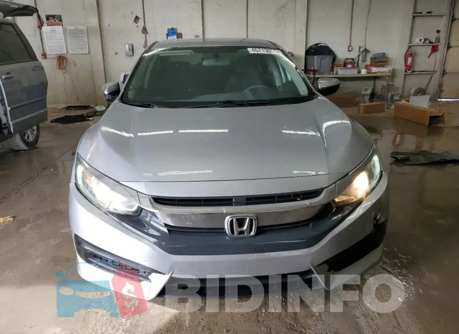 19XFC2F56GE099599 Photo# 5