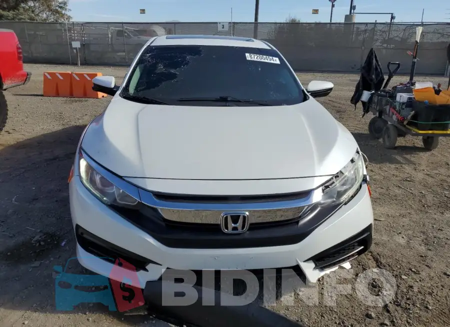 19XFC2F72HE228621 Photo# 5