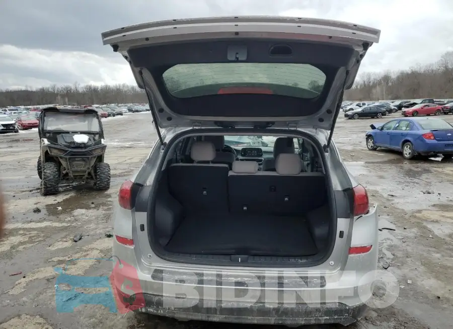 KM8J2CA41LU242533 Photo# 6