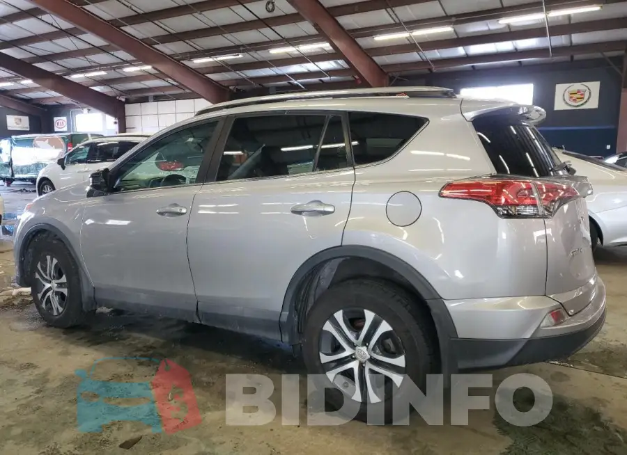 2T3BFREV9JW711662 Photo# 2