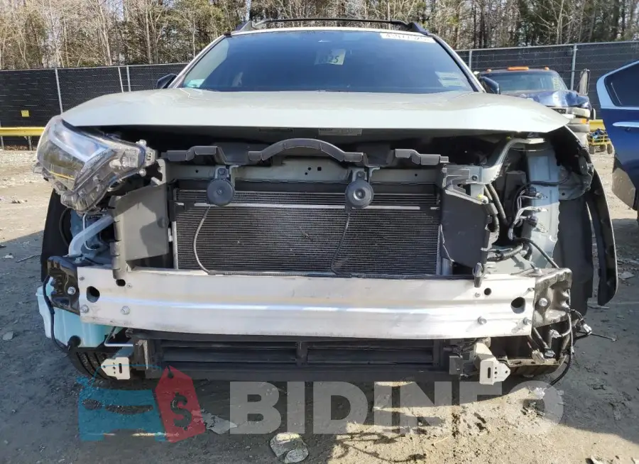 2T3J1RFV8PW359854 Photo# 4