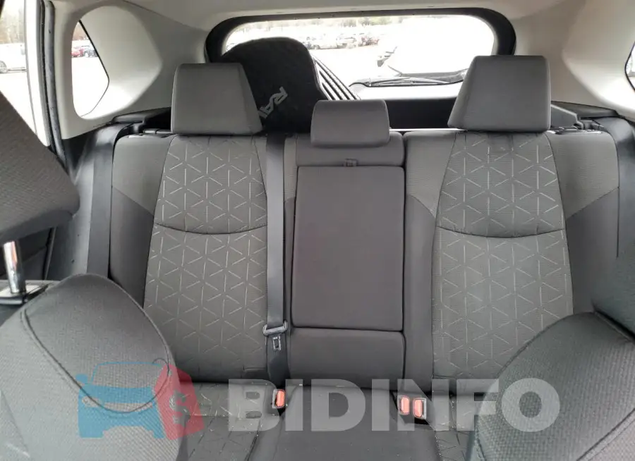 2T3P1RFV5MC166018 Photo# 10