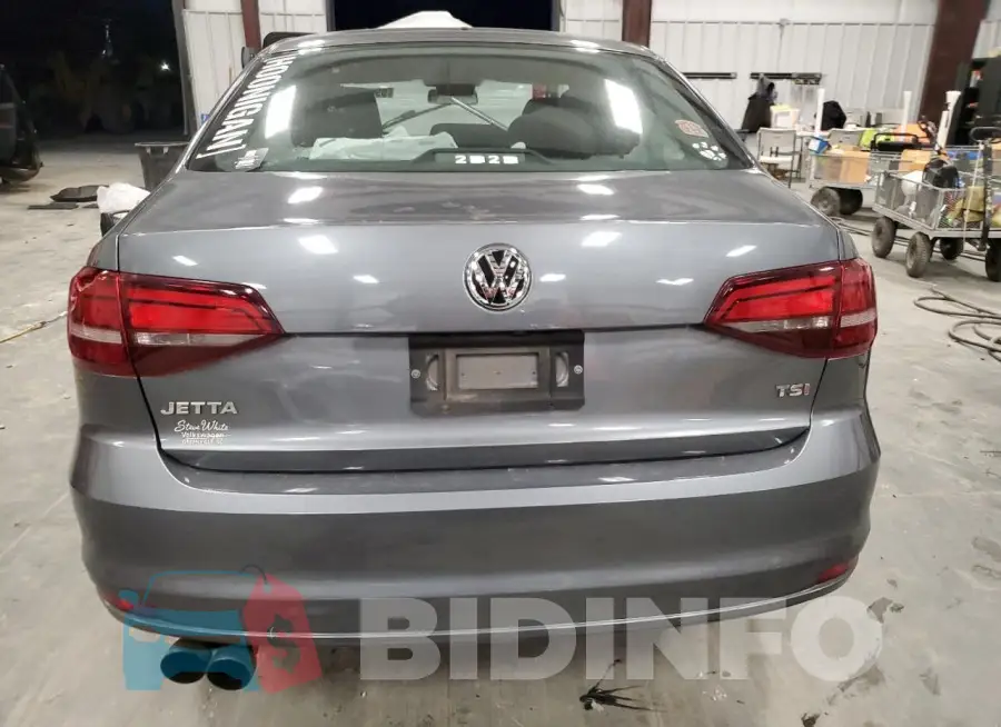 3VW167AJ0HM317981 Photo# 6