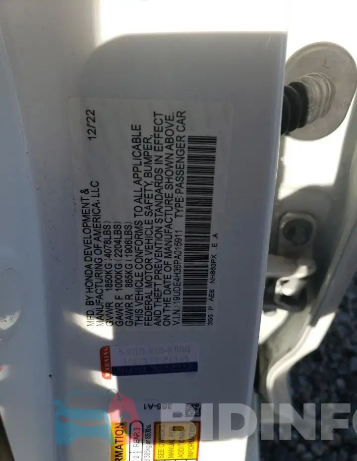 19UDE4H36PA015911 Photo# 12