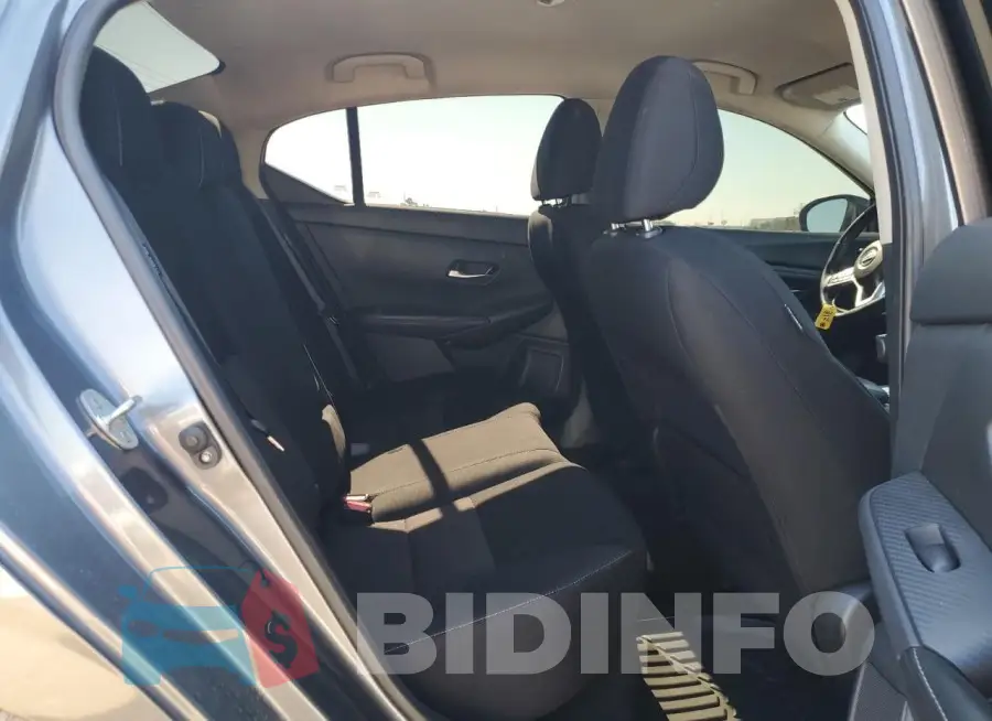 3N1AB8CV2NY262591 Photo# 10