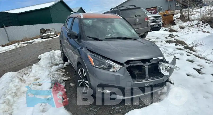 3N1CP5CU3JL496956 Photo# 4