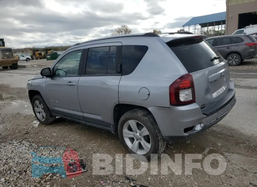 1C4NJCBA6GD559954 Photo# 2