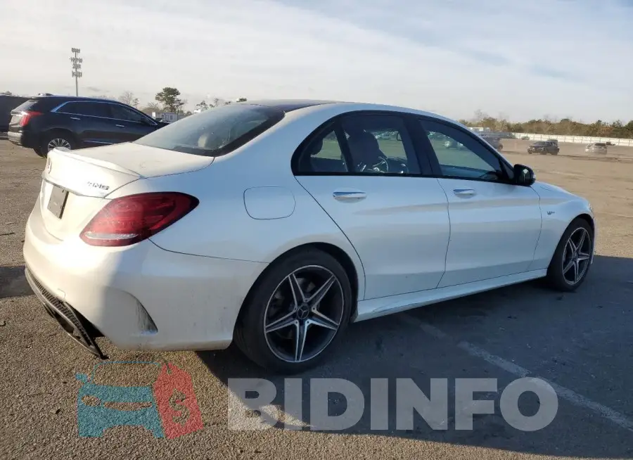 55SWF6EB3HU192418 Photo# 3
