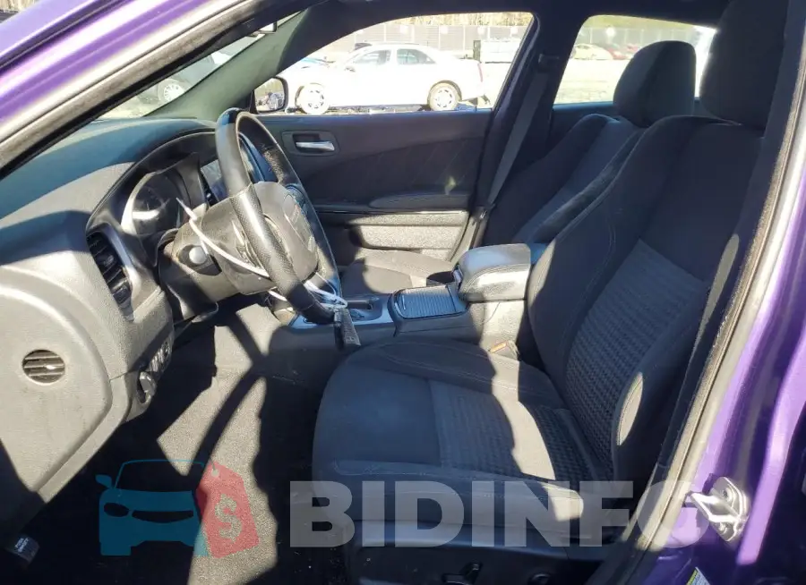 2C3CDXJG1KH600843 Photo# 7
