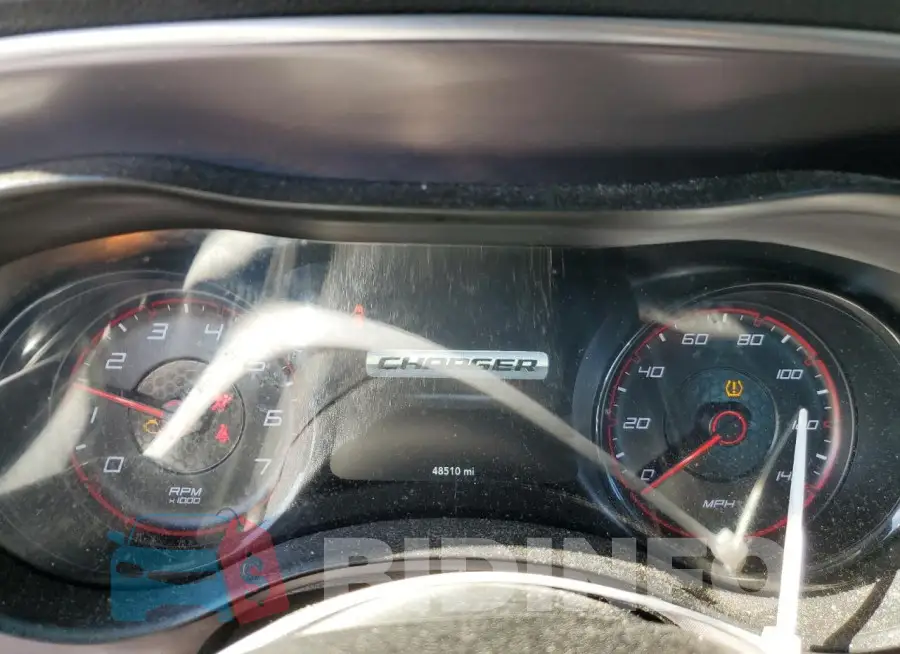 2C3CDXJG1KH600843 Photo# 9