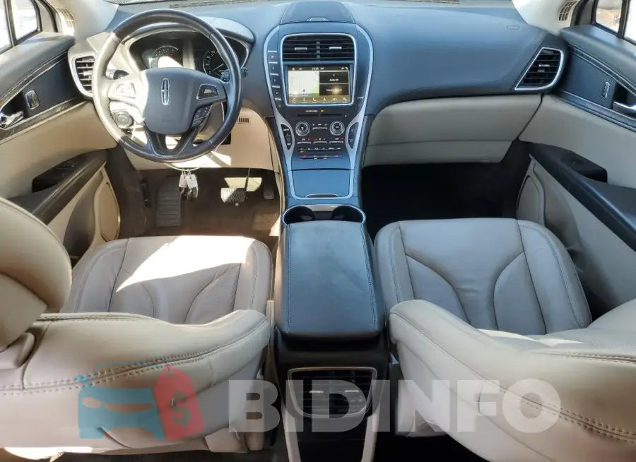 2LMTJ8KR2GBL79130 Photo# 8