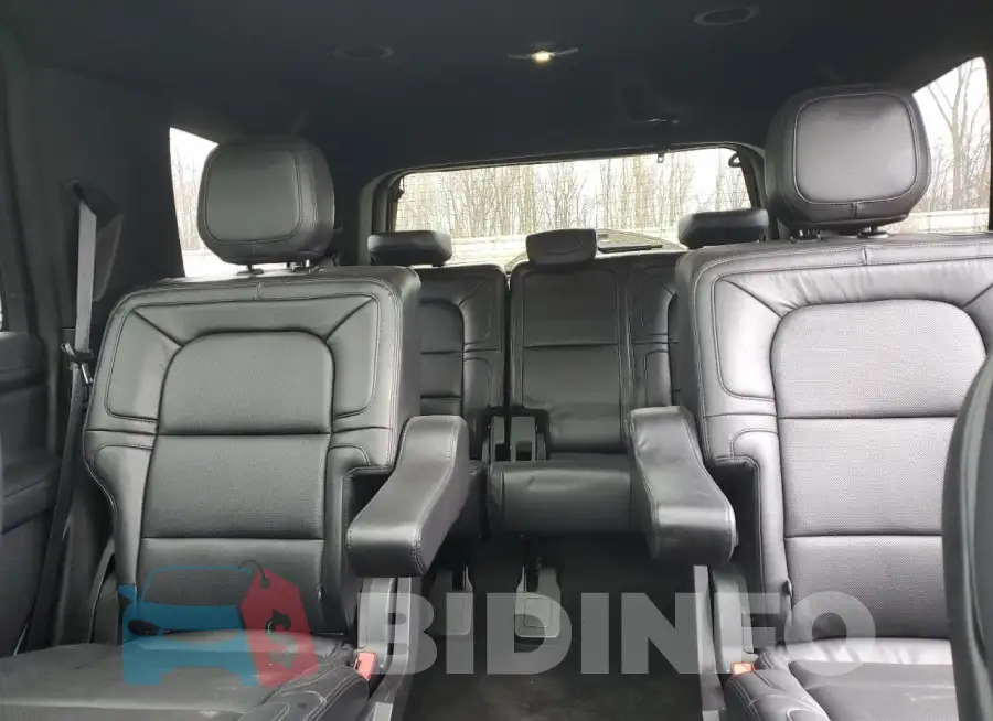 5LMJJ2LT8MEL11194 Photo# 10