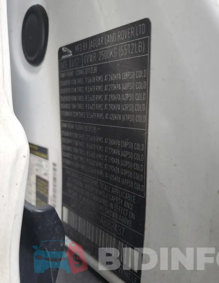SADCJ2BV7HA882437 Photo# 13
