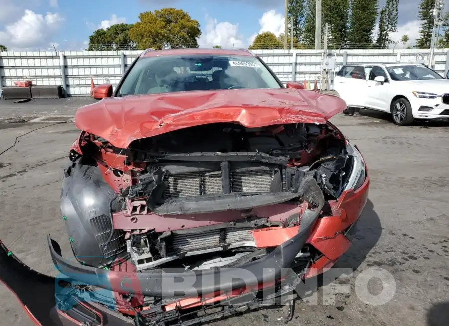 YV4102DK6M1760331 Photo# 5