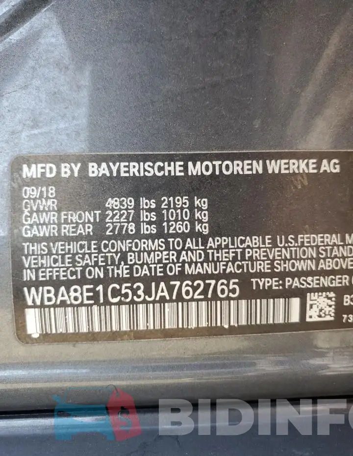 WBA8E1C53JA762765 Photo# 12