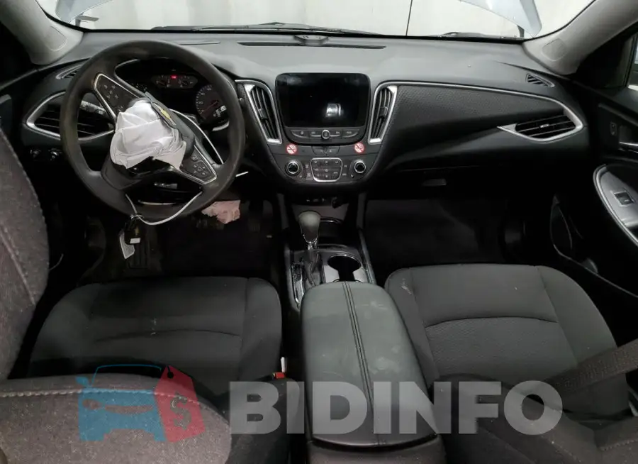 1G1ZD5ST8SF140063 Photo# 8