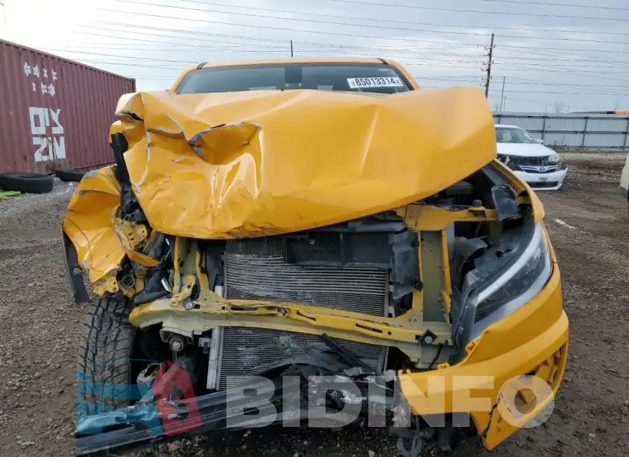 1GCHTBEA2J1272665 Photo# 5