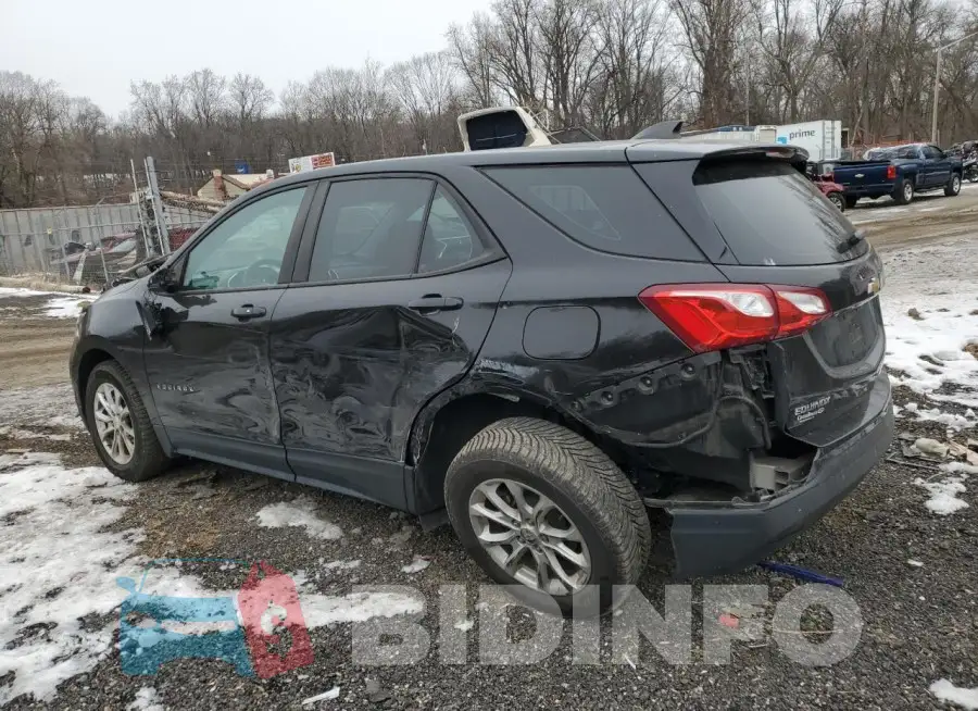 2GNAXHEV0L6165598 Photo# 2