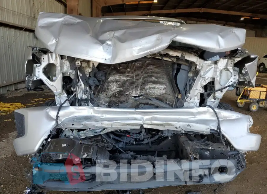 3GCPWBEH3KG107839 Photo# 5