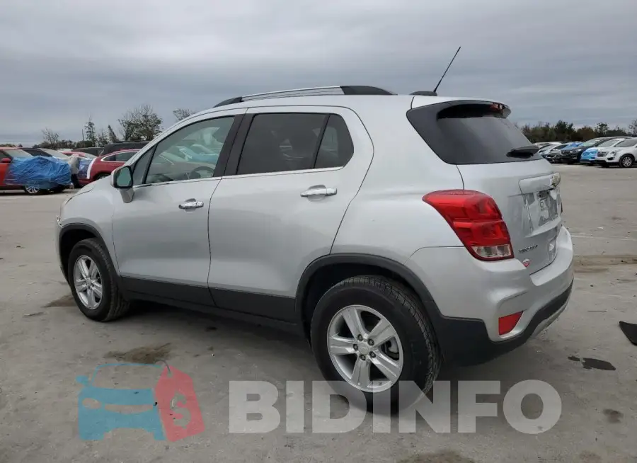 3GNCJPSB5LL212425 Photo# 2