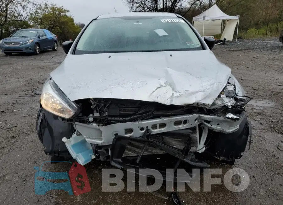 1FADP3E24JL227450 Photo# 5