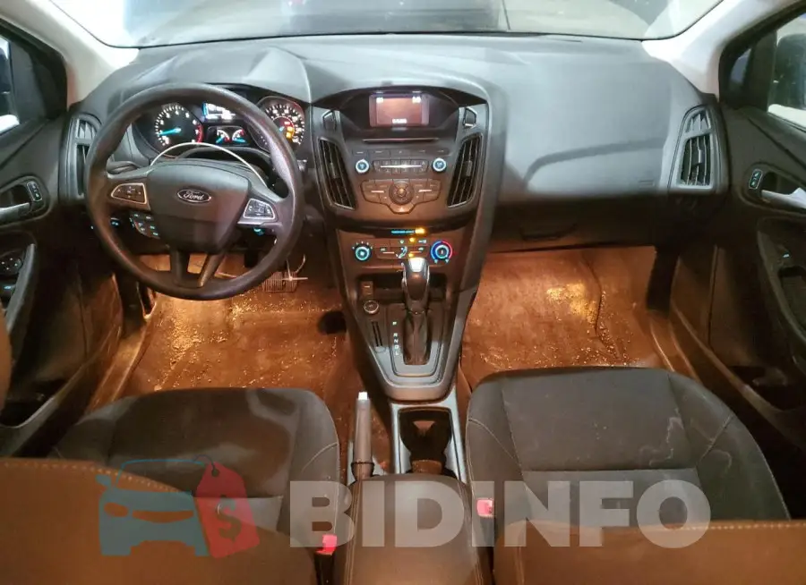 1FADP3F24GL257636 Photo# 8