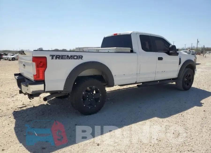 1FT7X2A67KEC61317 Photo# 3