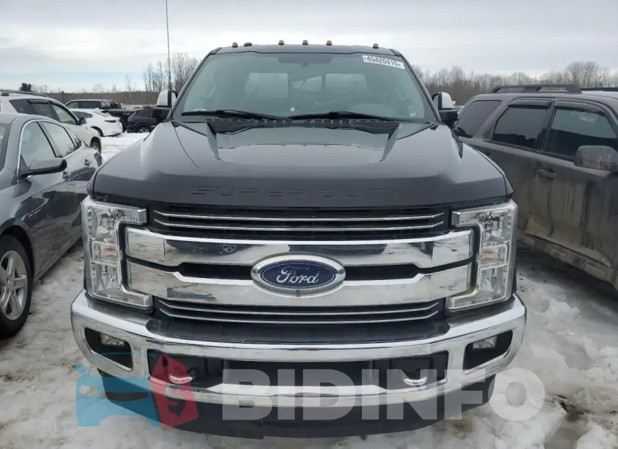 1FT8W3DT2JEB09684 Photo# 5