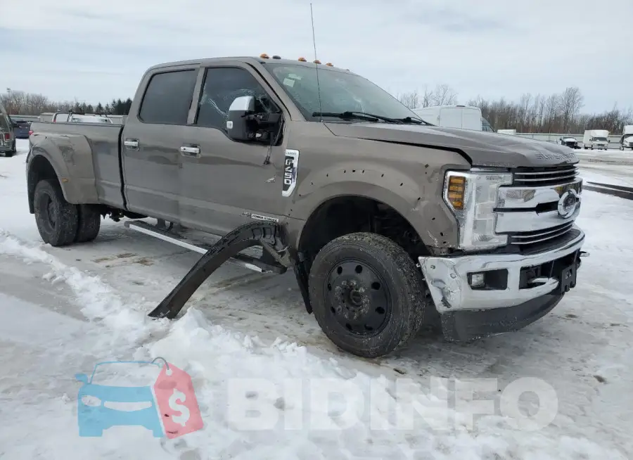 1FT8W4DT1JEB02957 Photo# 4