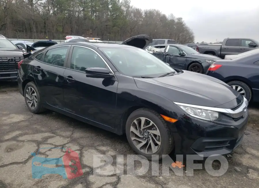 19XFC2F77HE077338 Photo# 4