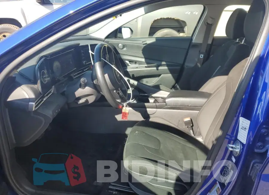 KMHLS4AG9MU060704 Photo# 7