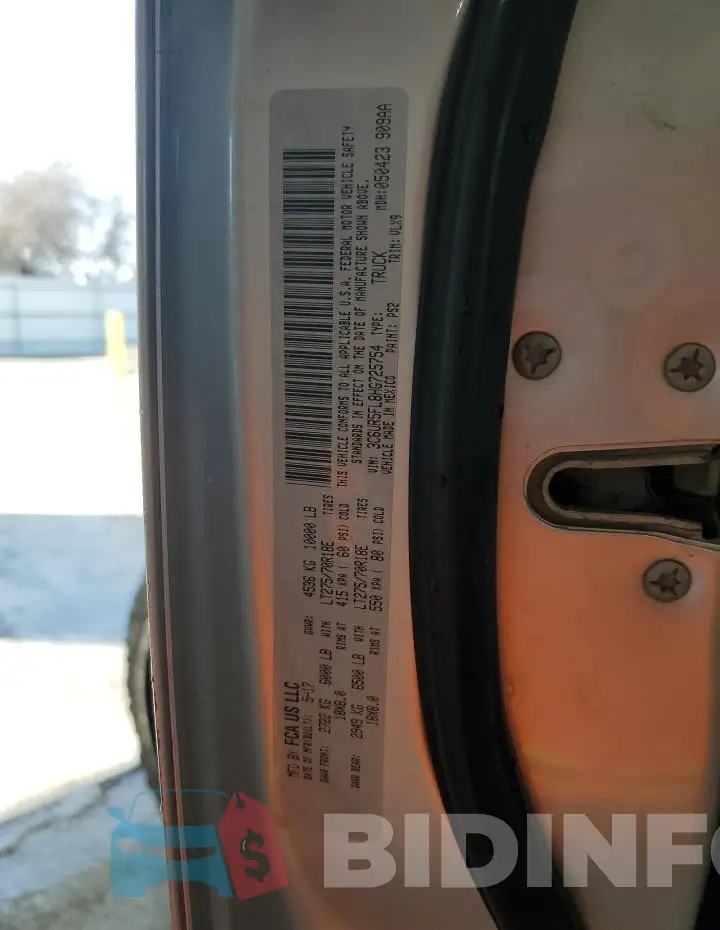 3C6UR5FL8HG725754 Photo# 12