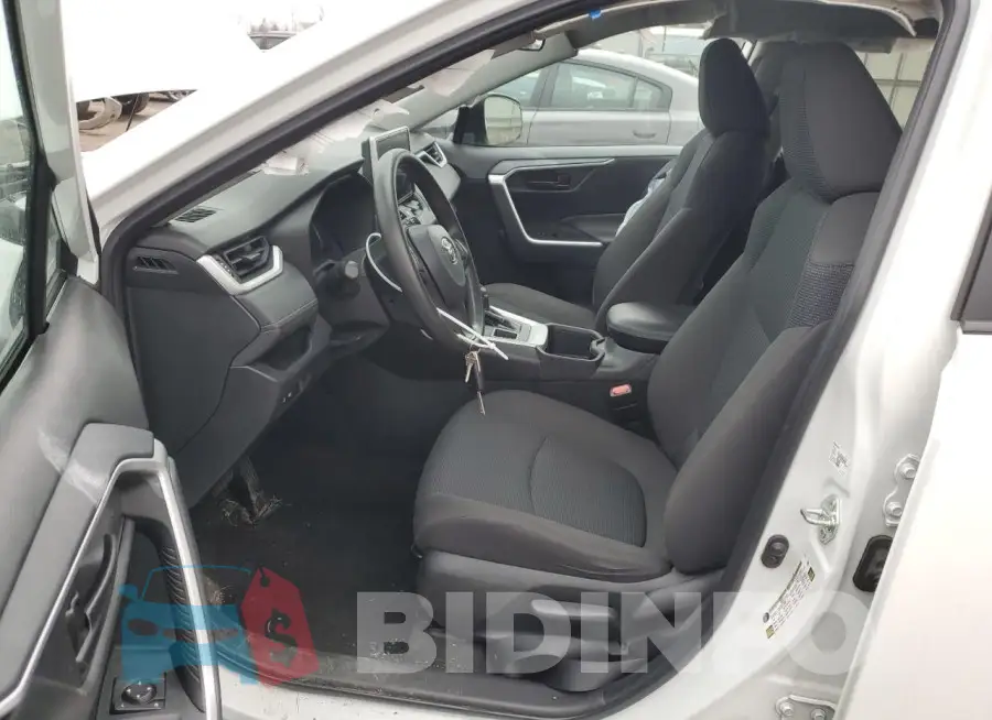 2T3F1RFV9PW377835 Photo# 7