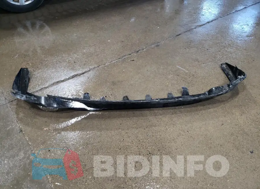4T1B11HK8JU541823 Photo# 12
